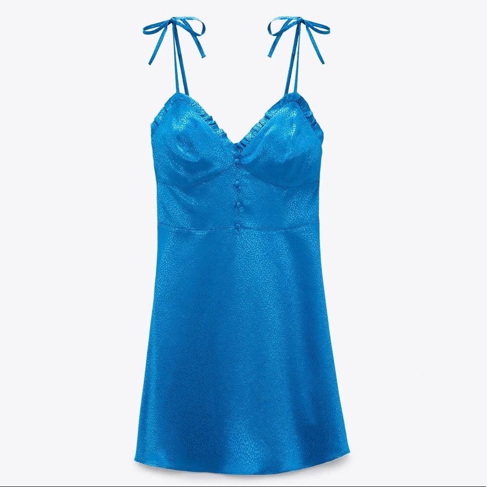 Zara satin effect dress 🦋 size large